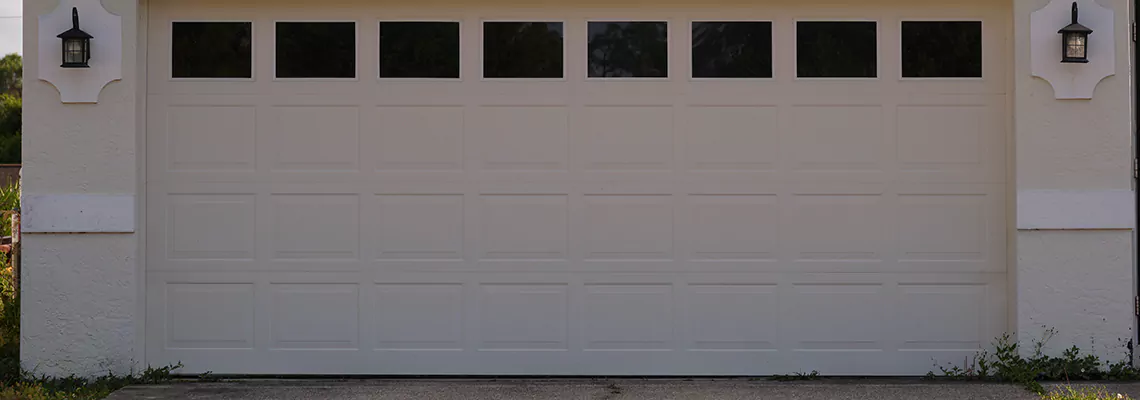 First United Universal Series Garage Doors Installers in Schaumburg, Illinois