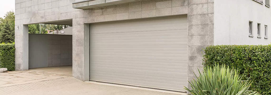 Residential Overhead Door Repair in Schaumburg, IL